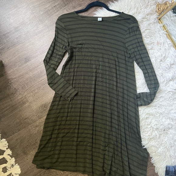 Old navy Xs long sleeve olive green and black striped dress rayon spandex - Picture 2 of 8